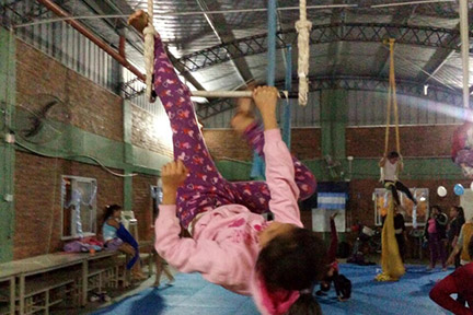 Club Atlético Madre del Pueblo - Acrobacia